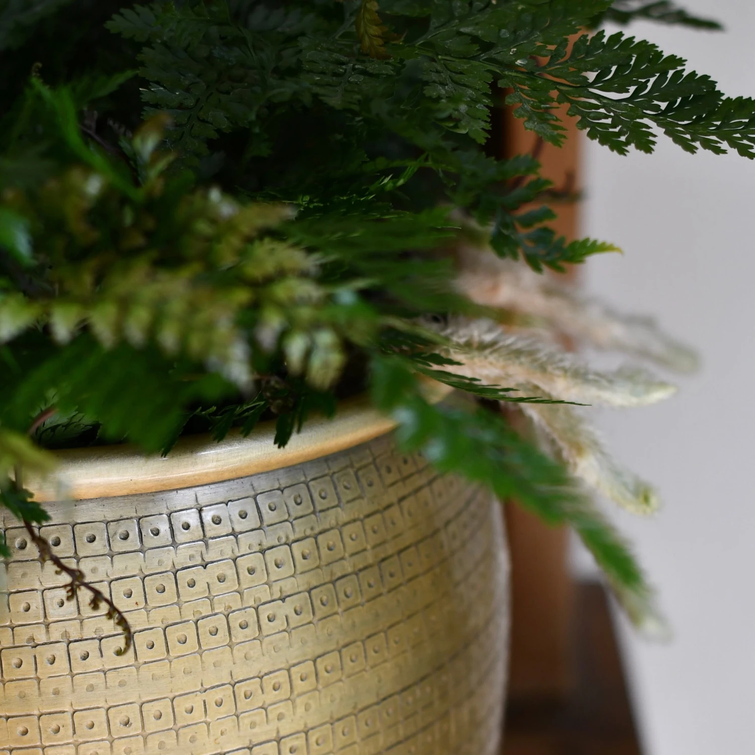 Tembesi Etched Planter 18cm Brass 2 Tembesi Etched Planter 18cm Brass - Image 2